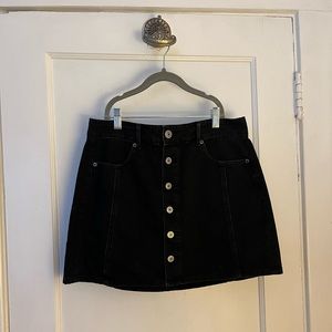 Black American Eagle button up mini skirt